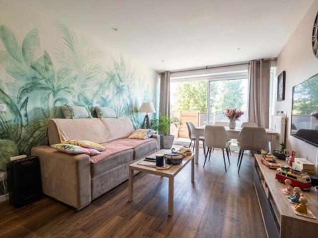 Appartement T3 lumineux de 66 m² entièrement rénové avec terrasse et parking