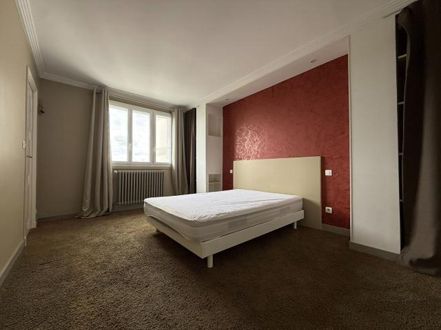 APPARTEMENT T3 meublé