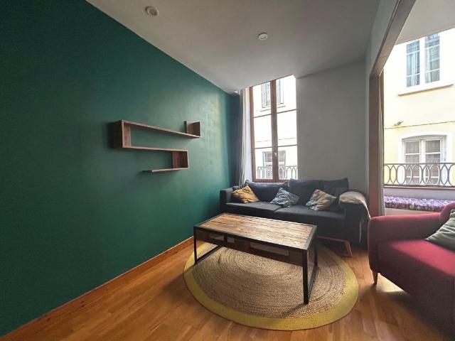 Appartement T3 meublé Centre ville À Louer