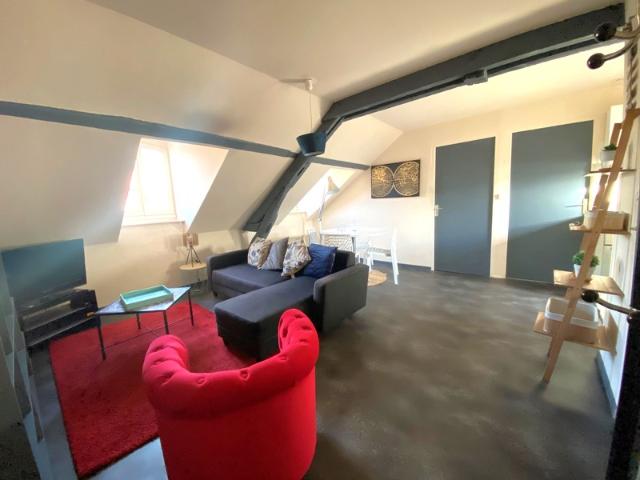APPARTEMENT T3 MEUBLE CENTRE VILLE CHARLEVILLE MEZIERES