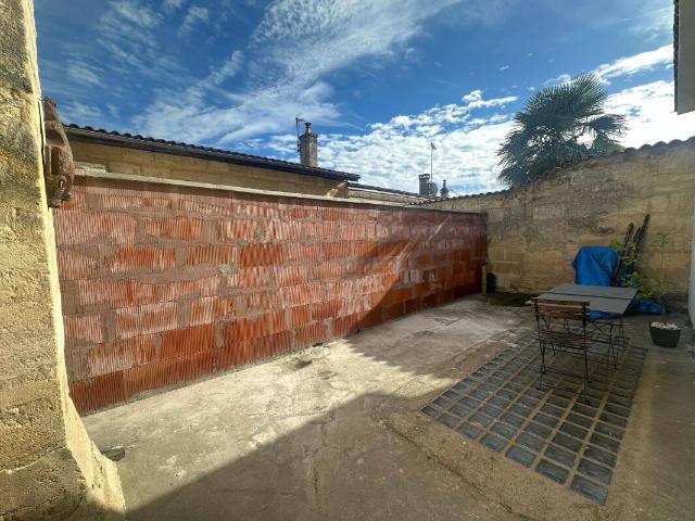 Appartement T3 Meublé à Louer 75 m² / Terrasse