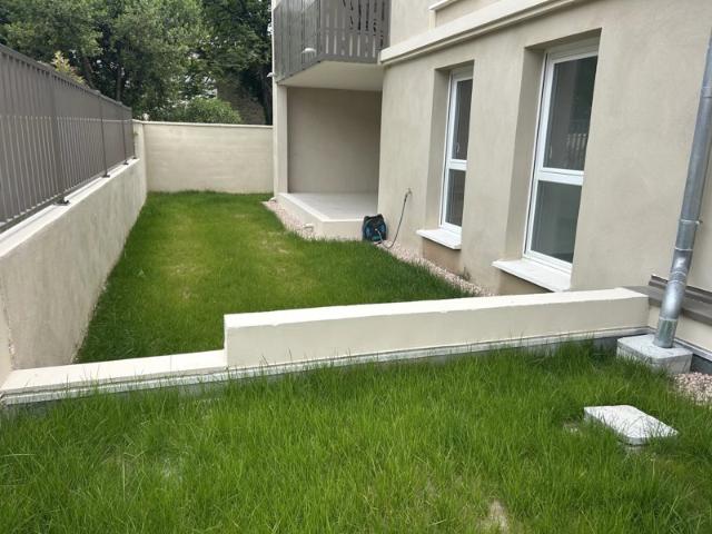 Appartement T3 meublé avec terrasse et jardin