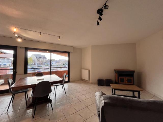 APPARTEMENT T3 MEUBLE BARAQUEVILLE