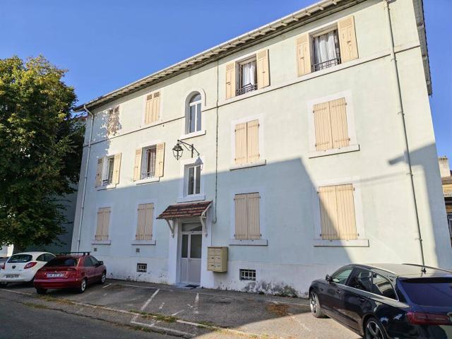 Appartement T3 meublé Grigny sur Rhône avec jardin