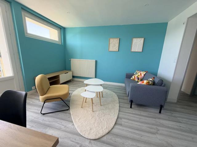 Appartement T3 meublé entièrement rénové – Guingamp, Résidence A