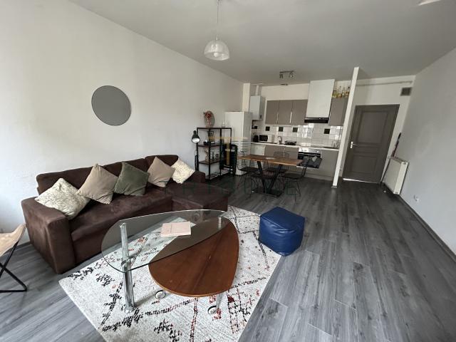 Appartement T3 en duplex meublé rénové Centre ville Agen Terrasse commune