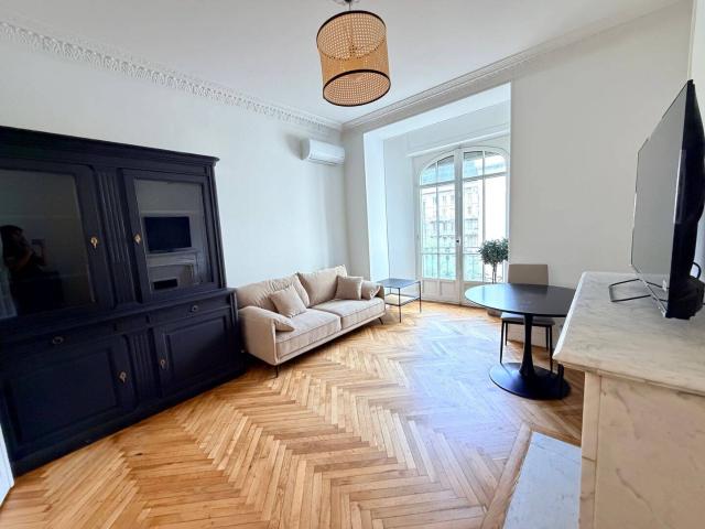 Appartement T3 meublé NICE centre proche tram
