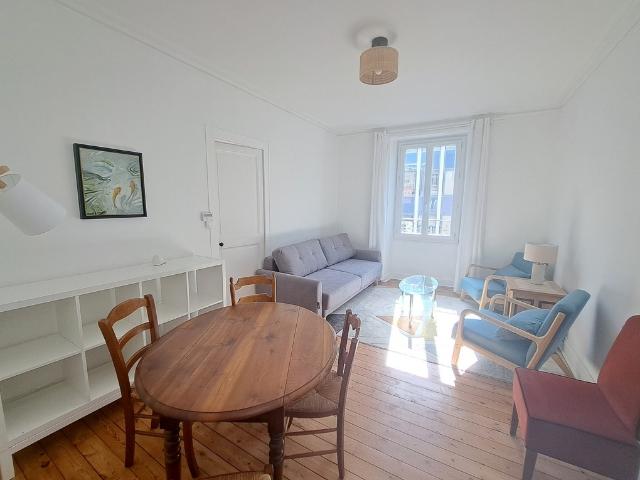 APPARTEMENT T3 MEUBLÉ REF 1552