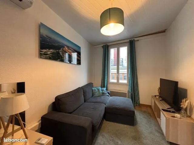 Appartement T3 meublé, rénové et climatisé, en excellent état