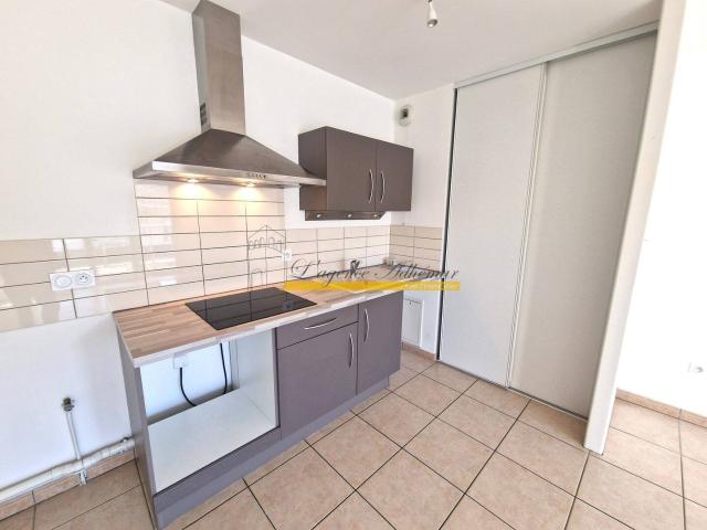 Appartement T3 Montélimar avec terrasse, garage et parking Rés