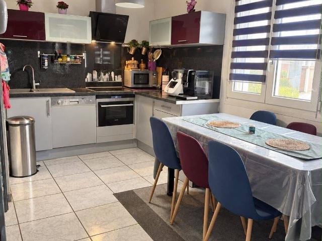 Appartement T3 moderne de 71 m² à Ostwald avec garage – Non meublé meublé possible