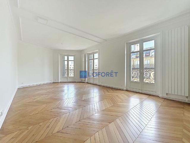Appartement T3 PARIS à louer