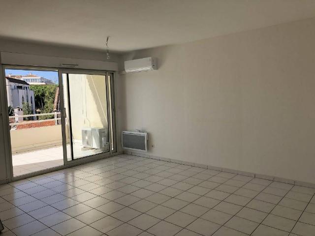 Appartement T3 + parking