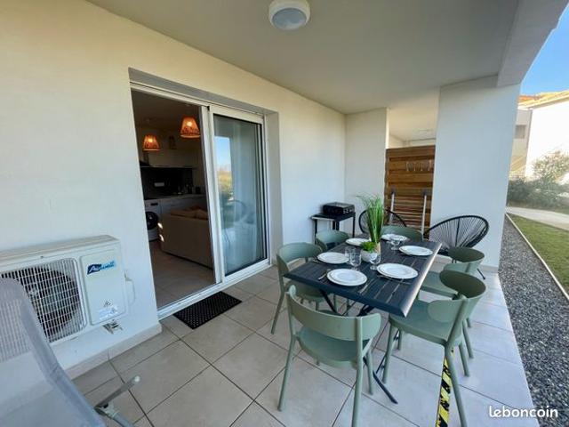 Appartement T3 pied dans l'eau, piscine, parking