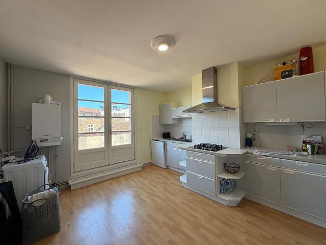 Appartement T3 avec terrasse Albi Place du Palais