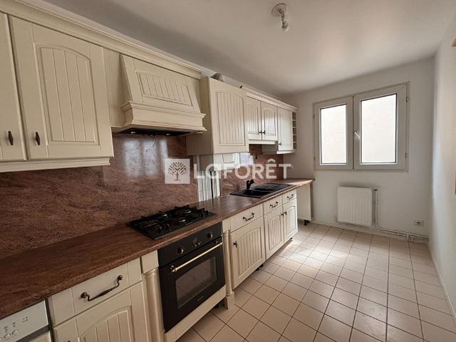 Appartement T3 PLAISIR à louer