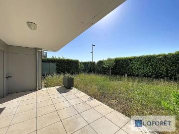 Appartement T3 près de SAINT GENIS POUILLY à louer