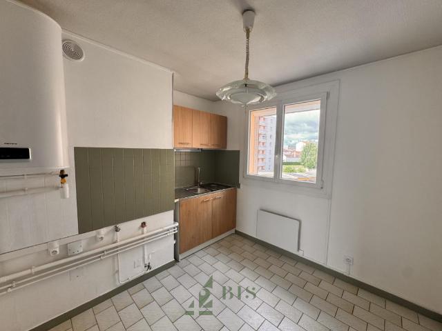 APPARTEMENT T3 RÉNOVÉ