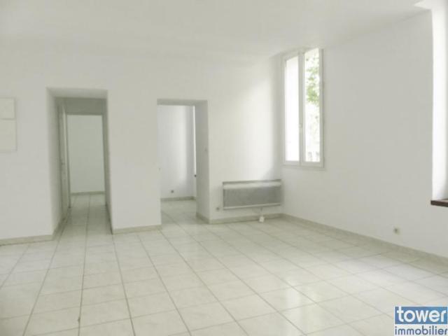 Appartement T3 rénové coeur de ville, faibles charges !