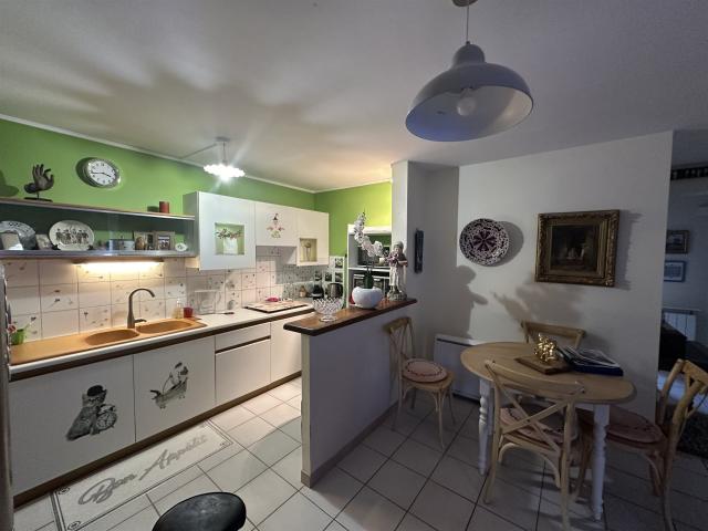 Appartement T3 rénové centre ville ViIleneuve sur Lot dans r. 73m² Villeneuve sur Lot