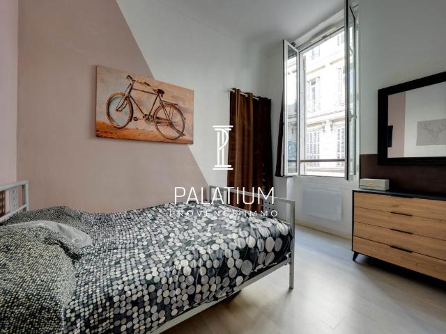 Appartement T3 rénové de 45 m² – Marseille 6e, petite copropriété