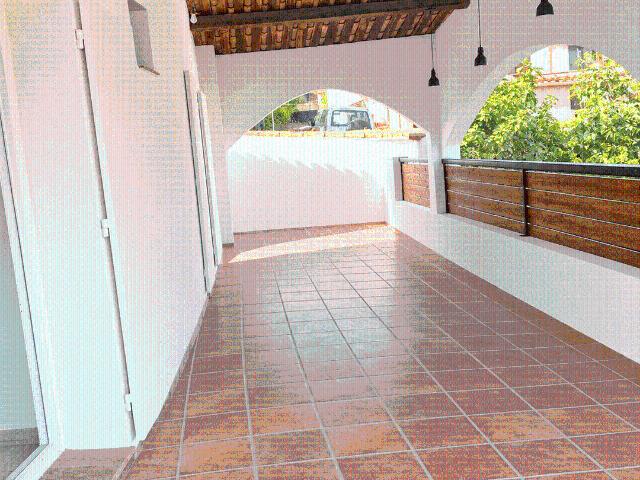 Appartement T3 rénové de 60 m² — Jardin & Grande Terrasse Gattières proche Carros