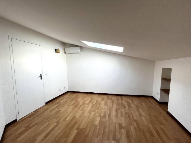Appartement T3 Rénové duplex 43m² Pierrevert