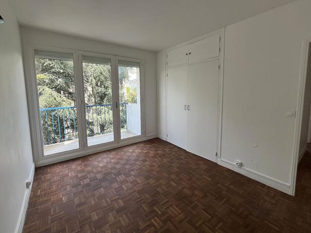 APPARTEMENT T3 RENOVE EN RESIDENCE