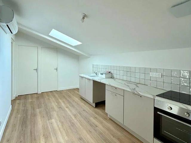 Appartement T3 rénové sur les quais du Roubion