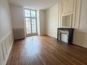 APPARTEMENT T3 RUE ARSENE ORILLARD