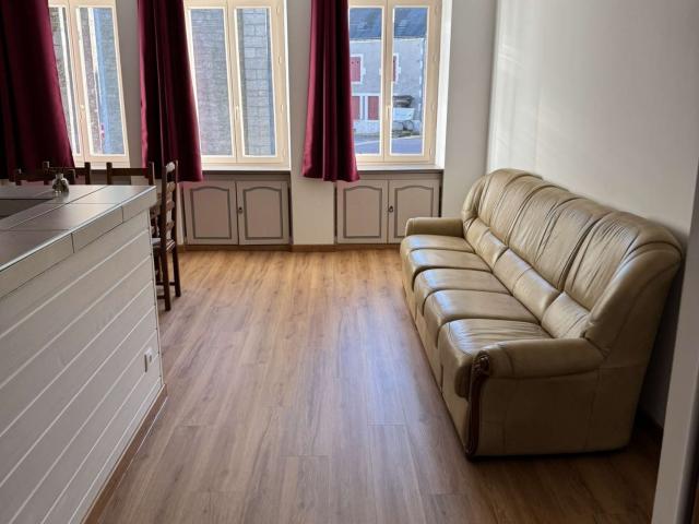 Appartement T3 spacieux à Ouroux en Morvan