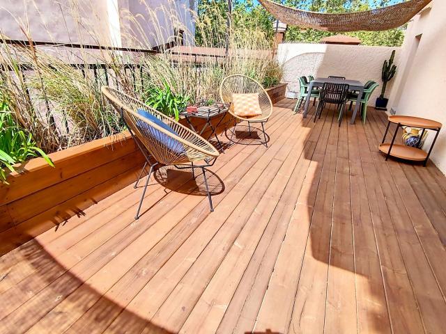 Appartement T3 Surface pondérée 84 M² 2 chambres Terrasse 42 M² + balcon Cave Lumineux ascenseur 4 èmé étage Quartier très prisé / PALAIS DES CONGRES 66000 PERPIGNAN