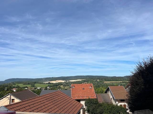 Appartement T1 40 m2 avec balcon, cave et parking couvert