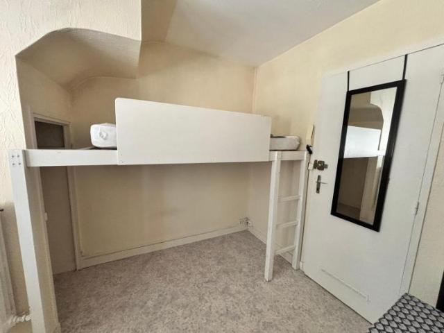 Appartement T1 9m²