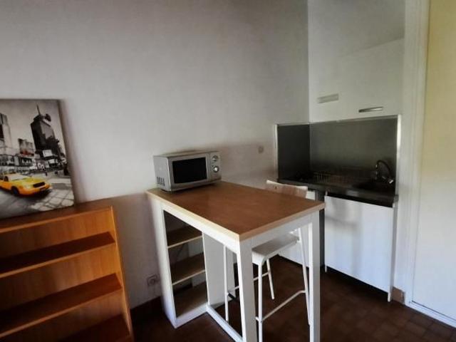 APPARTEMENT T1 23M