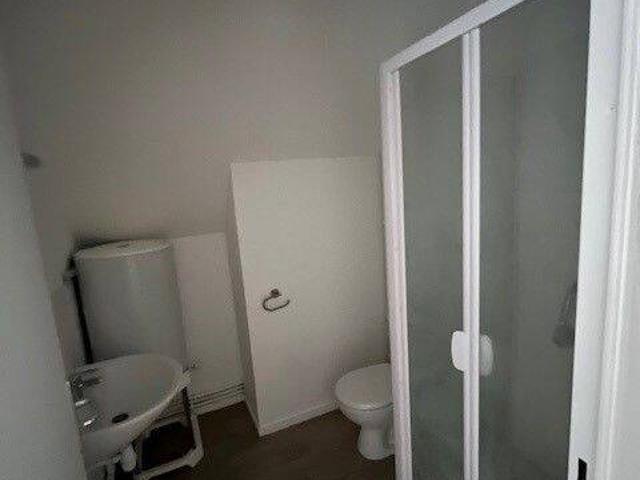 Appartement T1 26m² Allonne 18 2 1 19