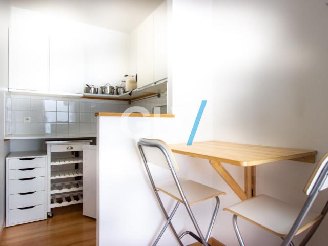 Appartement T1 28 m2 meublé Lille Quai du Wault