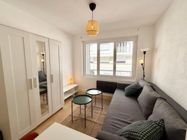 appartement t1 à grenoble ref ges02500002 900 agence delphine teillaud