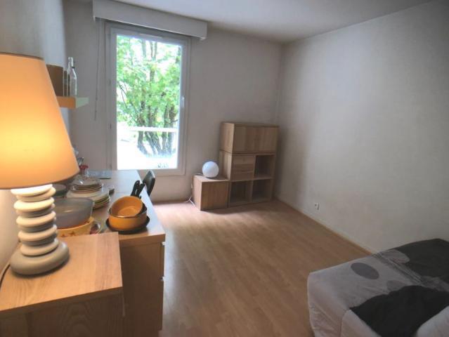 appartement t1 à grenoble ref ges06240016 900 agence delphine teillaud