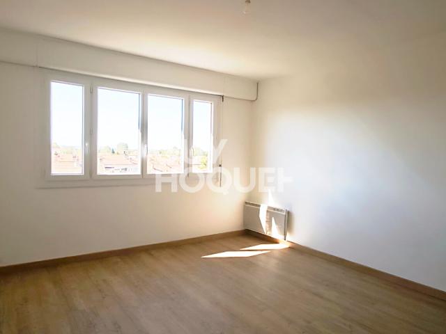 Appartement T1 à louer au 4ème étage Quartier Les Sources, Avignon