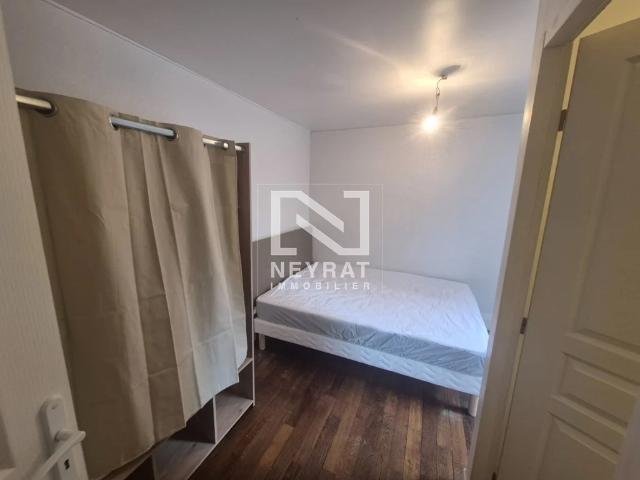 APPARTEMENT T1 A LOUER AUTUN CENTRE VILLE 28 m2 415 € charges comprises par mois: Immobilier AUTUN | Neyrat Immobilier