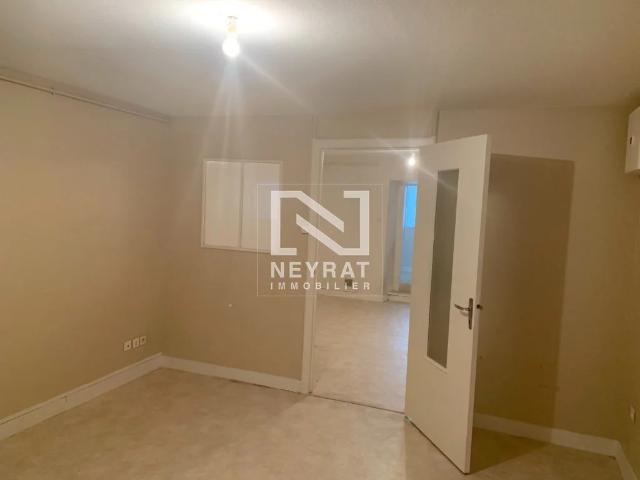 APPARTEMENT T1 A LOUER AUTUN ST ANDOCHE 34.06 m2 314 € charges comprises par mois: Immobilier AUTUN | Neyrat Immobilier