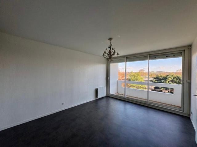 APPARTEMENT T1 A LOUER A ROANNE HOPITAL