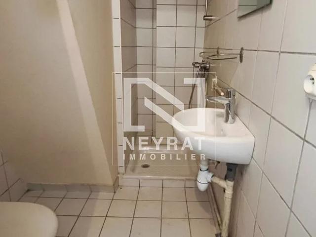 APPARTEMENT T1 A LOUER CHALON SUR SAONE 28 m2 420 € charges comprises par mois: Immobilier CHALON SUR SAONE | Neyrat Immobilier