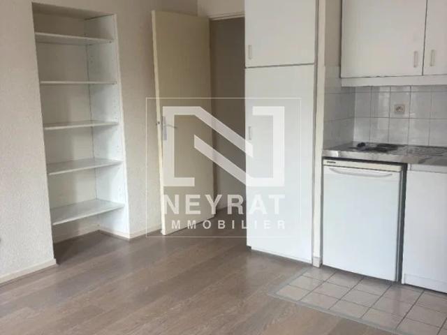 APPARTEMENT T1 A LOUER DIJON 28.59 m2 465 € charges comprises par mois: Immobilier DIJON | Neyrat Immobilier