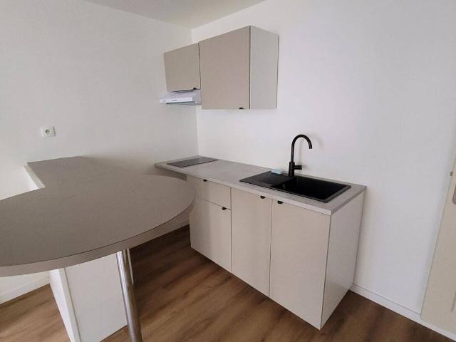 Appartement T1 à louer en rez de chaussée à Rambouillet