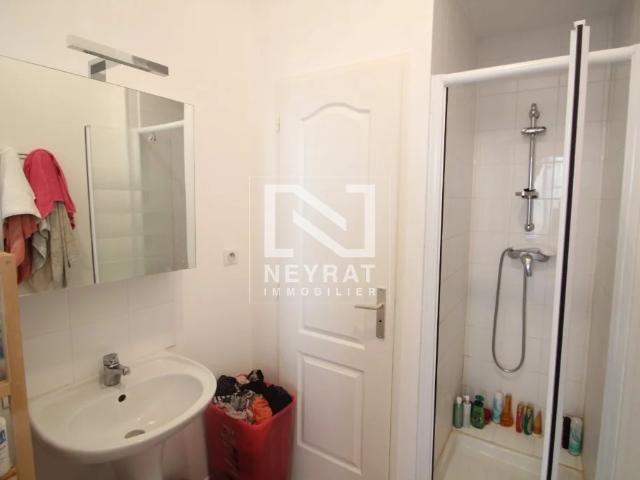 APPARTEMENT T1 A LOUER PARAY LE MONIAL 28.98 m2 430 € charges comprises par mois: Immobilier PARAY LE MONIAL | Neyrat Immobilier