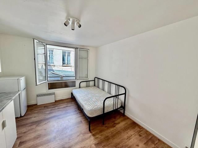 Appartement T1 à vendre à Versailles Réf. 2090