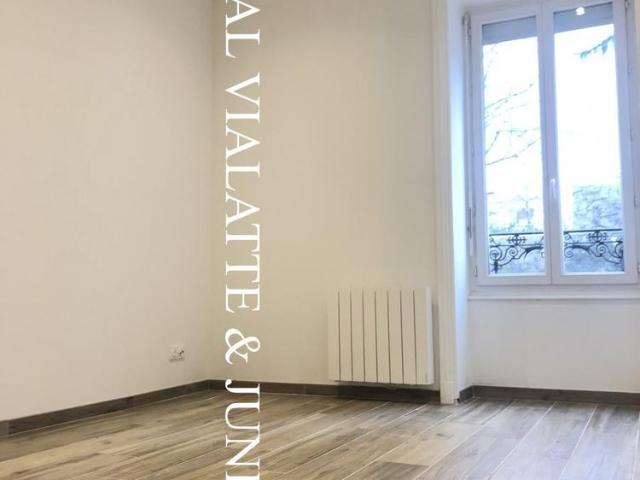 APPARTEMENT T1 AMBERIEU EN BUGEY