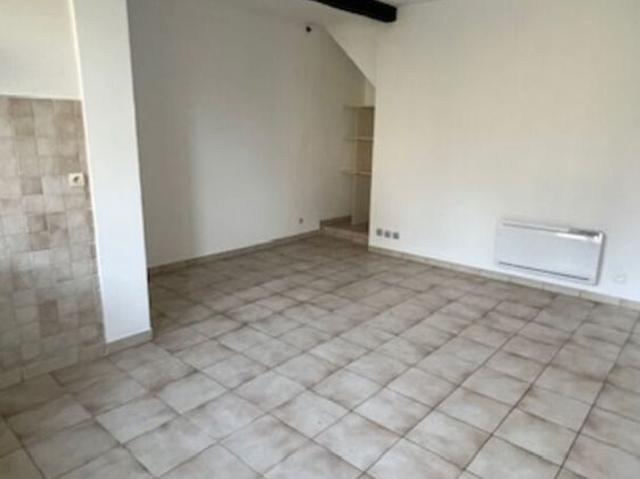 Appartement T1 BALLANCOURT SUR ESSONNE à louer